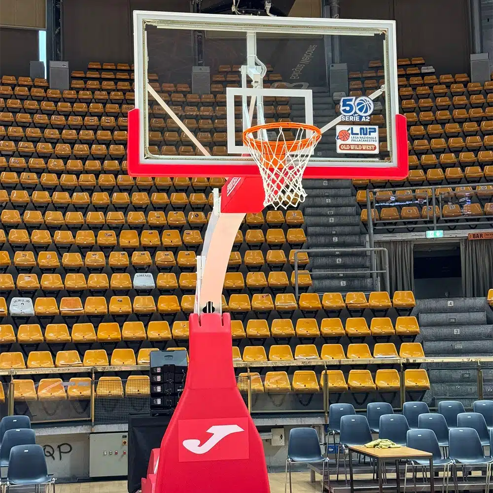 applicazione-adesivi-palazzetto-dello-sport