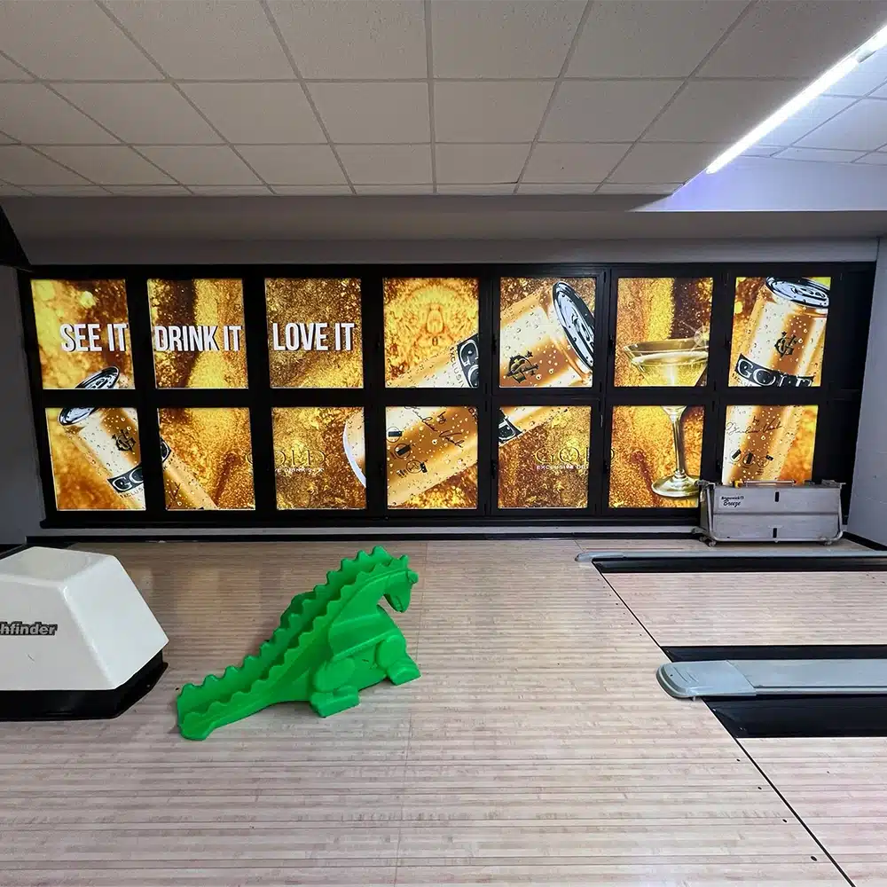 decorazione-vetrine-bowling-bologna